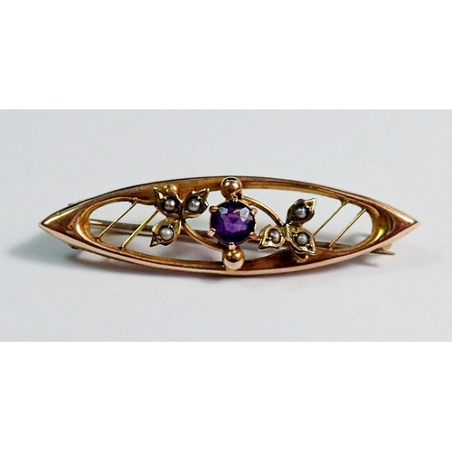 290 - A Victorian 9 carat gold brooch set seed pearls and amethysts, 1.4g, 4cm