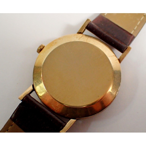 393 - A Delvina 9 carat gold Incabloc gentleman's wrist watch