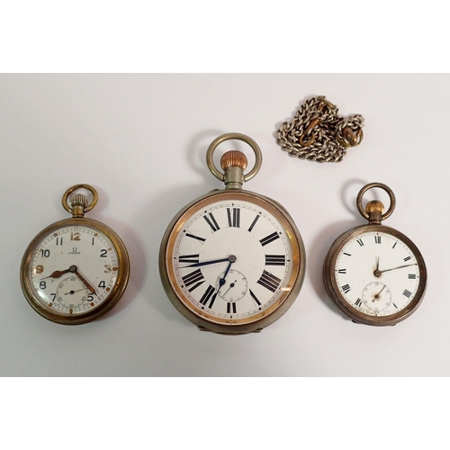 401 - A military Omega WWI pocket watch GSTP, a silver fob chain and a silver pocket watch - a/f plus a la... 