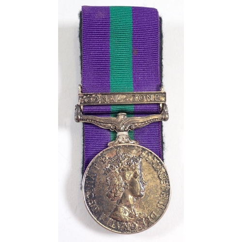 439 - A QEII Paratroopers General Service Medal with Canal Zone Bar awarded to Pte K B Eacock, Para 227131... 