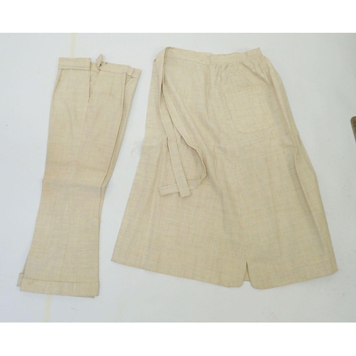 570 - A vintage cream linen trouser suit and linen skirt and jacket