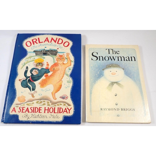 591 - Two children books: 'The Snowman' by Raymond Briggs first edition, first impression (ISBN 0-241-1000... 