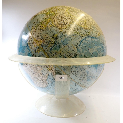 658 - A vintage National Geographic Society world globe, 1962