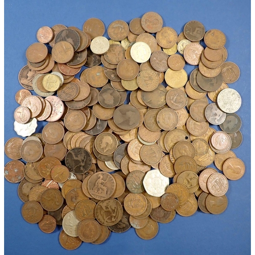 705 - A tin of mostly pre-decimal British coins Victoria - Elizabeth II, pennies, half pennies etc.