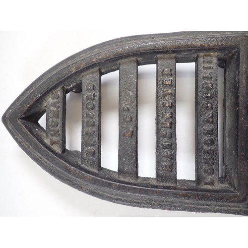 805 - An Italian early 20th century box iron and Victorian trivet by Thomas Bradford & Co, trivet 25cm