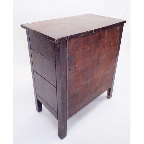 953 - An antique small oak chest of three drawers, 67 x 39 x 78cm