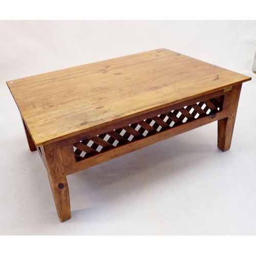 975 - A pine coffee table with lattice frieze, 120 x 180 x 99cm