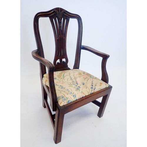 1296 - A 19th century Hepplewhite style child's chair