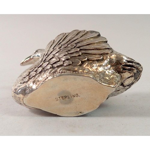 356 - A sterling silver swan pin cushion, 6cm long