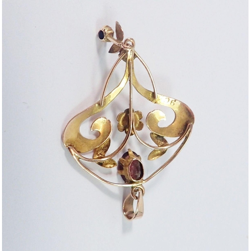 459 - An Edwardian 9 carat gold pendant set pearl and amethyst, 1.5g, 3.5cm