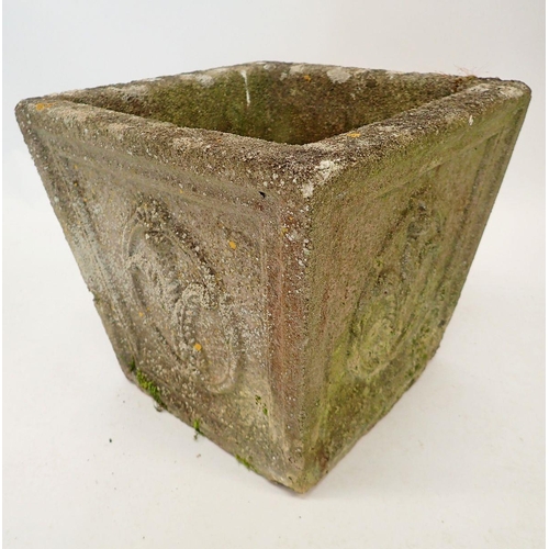 1118 - A square reconstitued stone garden urn decorated fleur de lys 33cm tall