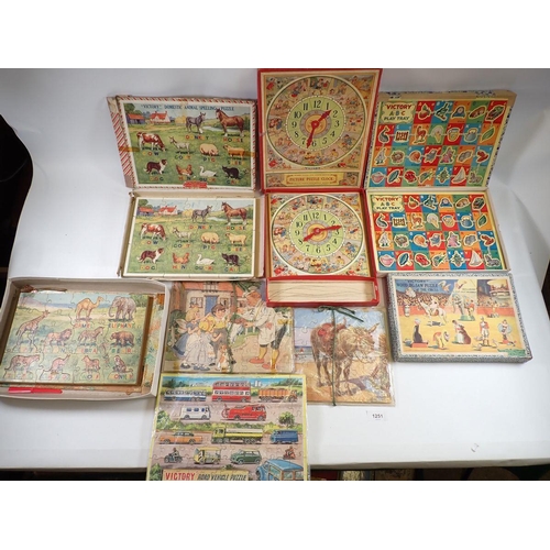 1251 - A collection of vintage jigsaws including Victory