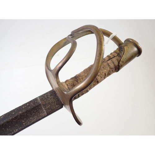 1362 - An American US cavalry sword with brass hilt