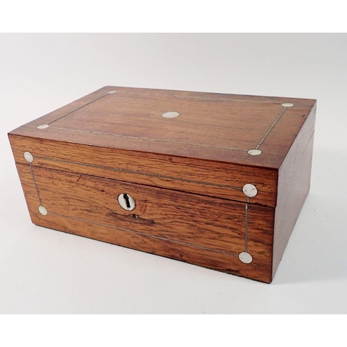 1411 - A 19th century mahogany box with mother of pearl inlay, 22.5cm wide