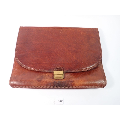 1427 - A Bridge vintage leather document bag