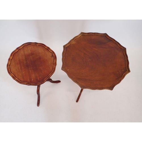 1461 - Two small mahogany reproduction wine tables, largest 49cm diameter