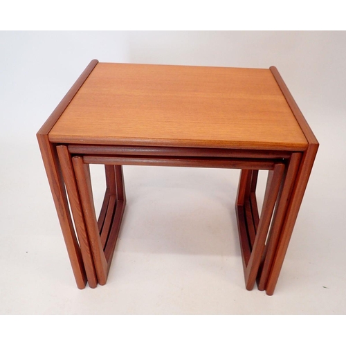 1468 - A nest of three G plan teak occasional tables, 53 x 43cm