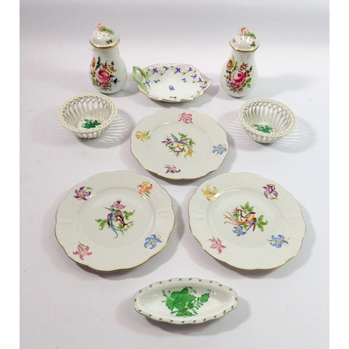 179 - A group of Herend porcelain to include four various small dishes, three small plates and a pair of f... 