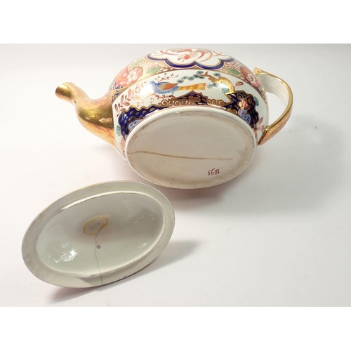 219 - A fine early 19th century Spode tea and coffee service in the London shape, pattern No. 1291 painted... 