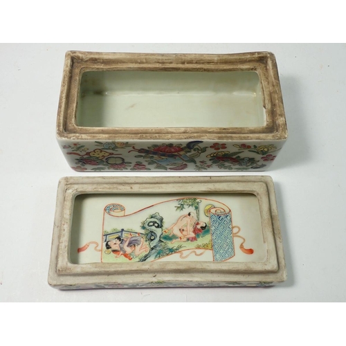 309 - A Chinese 19th century Canton famille rose rectangular box and lid decorated court ladies and offici... 