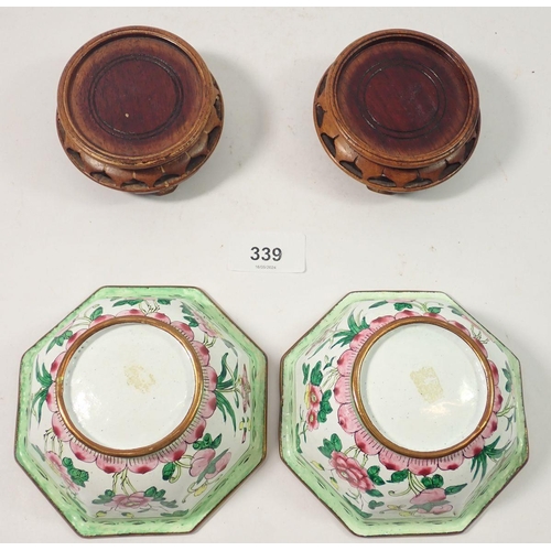 339 - A pair of octagonal cloisonné enamel bowls on stands, 11.5cm wide