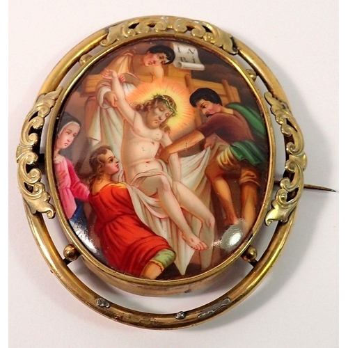 683 - A Victorian pinchbeck brooch painted the Deposition of Christ, mount a/f