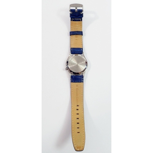 735 - A Seiko 5 gents automatic wristwatch with yellow dial and blue leather strap