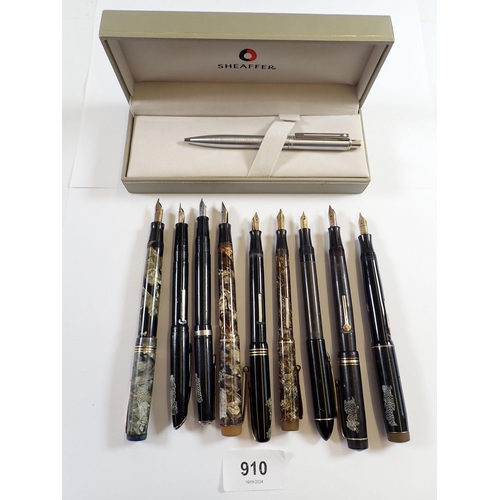 910 - A group of fine fountain pens including Swan, Mentmore, Platignum, Valentine etc. plus a cased Sheaf... 