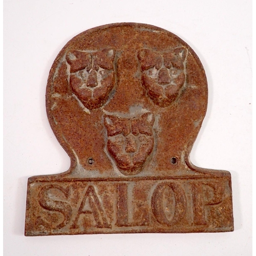 1085 - A reproduction cast iron Salop firemark, 19cm tall