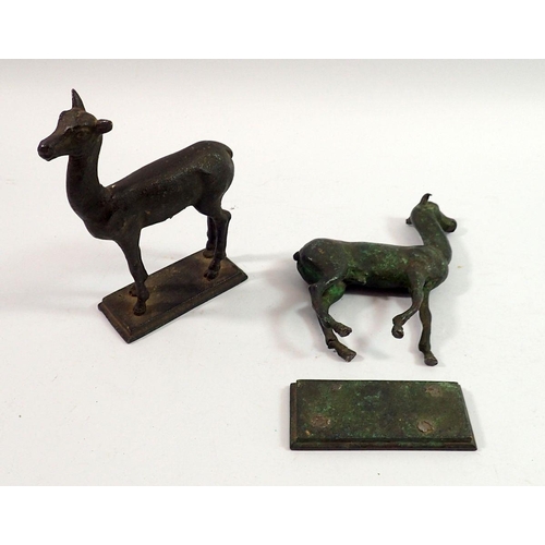 1091 - A 19th century pair of bronze figures of young stags - one a/f, 12cm tall