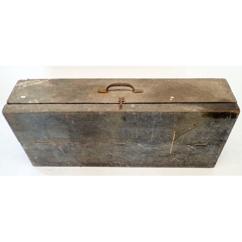 1221 - An early 20th century carry toolbox and contents of woodworking tools etc. including two Stanley han... 