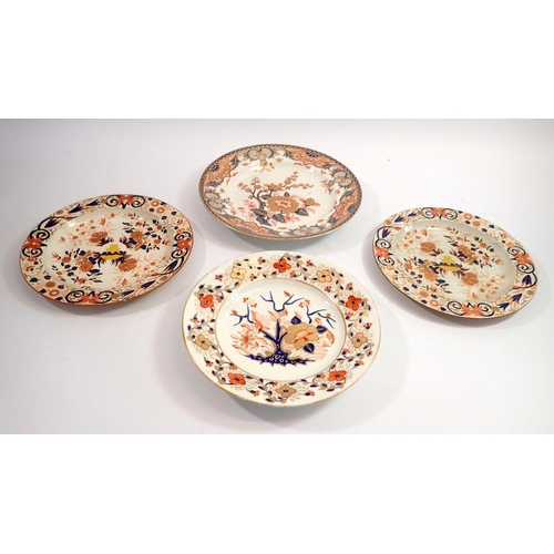 124 - A pair of Wedgwood creamware plates painted in Imari style 20cm and two early Derby plates