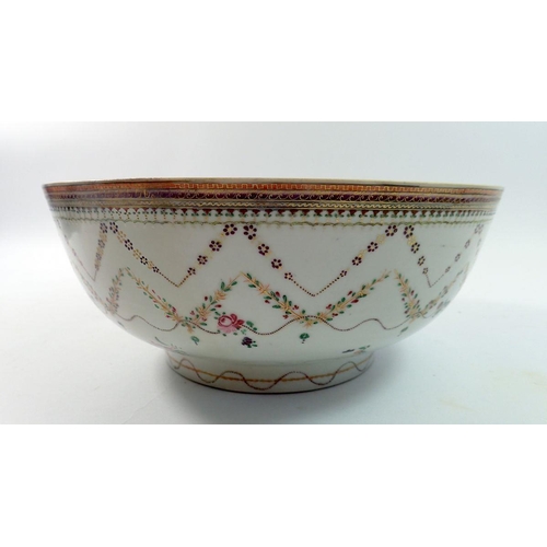 176 - A Chinese 18th century large bowl painted swags of flowers to exterior and spray of flowers to inter... 