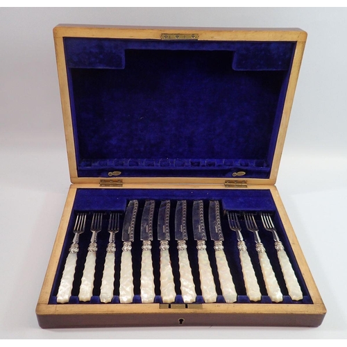 276 - A Victorian set of mother of pearl handled dessert cutlery in mahogany case