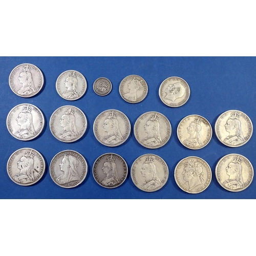 697 - Quantity of British silver pre 1920 coins approx 600g silver content, sixpences through jubilee head... 