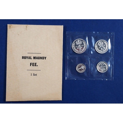 786 - A 1986 Maundy silver coin set with paperwork for the Maundy service at Chichester Cathedral 27th Mar... 