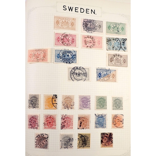 790 - Stamps of Sweden: Red album of definitive, commemorative, officials, postage due, air and charity; b... 