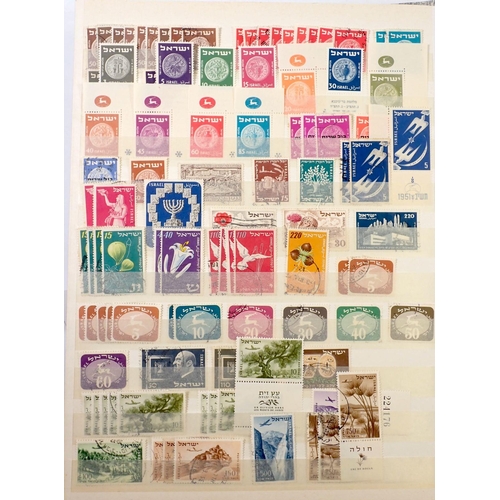 813 - Stamps of Israel: Mint and used of 1948 to 2000s in 16-leaf World map stock-book, some with printer-... 