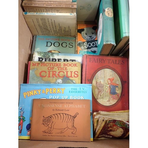 928 - A box of various vintage children's books including Fairy Tales by Margaret Tarrant etc.