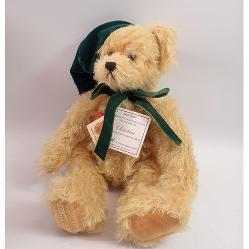 1127 - A Hermann Original Teddy musical bear 'Christian' the 2004 Christmas bear 30/400, boxed