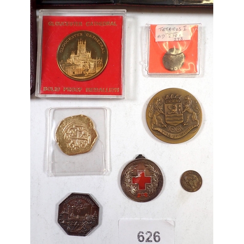 626 - Miscellaneous lot of coinage and medallions including France 1862 1 centmie Strausbourg mint, Napole... 