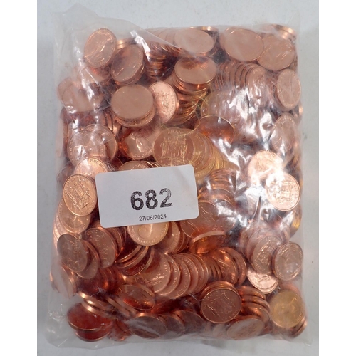 682 - A bag of Jamaican 10 cents uncirculated coins