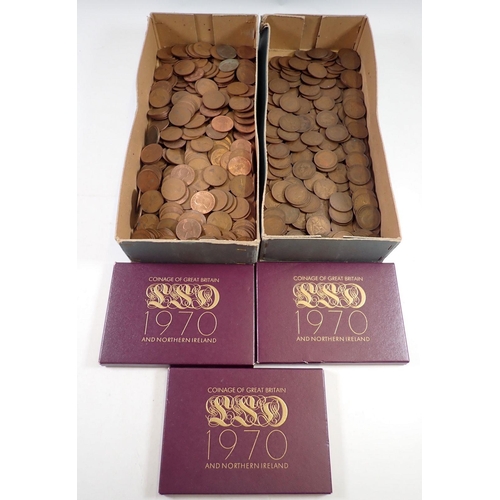 684 - A quantity of pennies 1930-39 and 1950 to 1980 some with lustre and three 1970's GB coin sets, cased