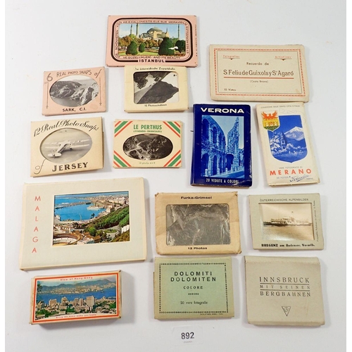 892 - A selection of fourteen vintage picture postcard souvenir booklets including Hong Kong