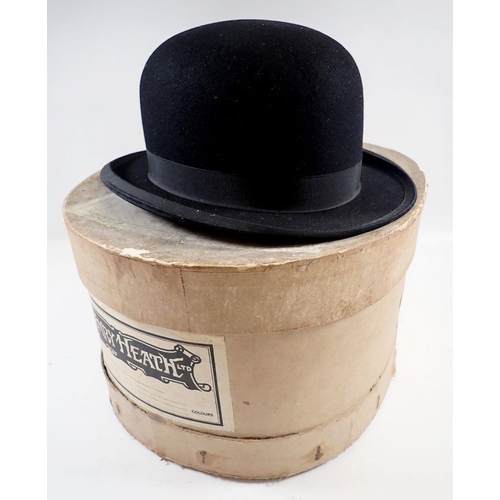 1026 - A bowler hat by Recherche, boxed, size 6 5/8