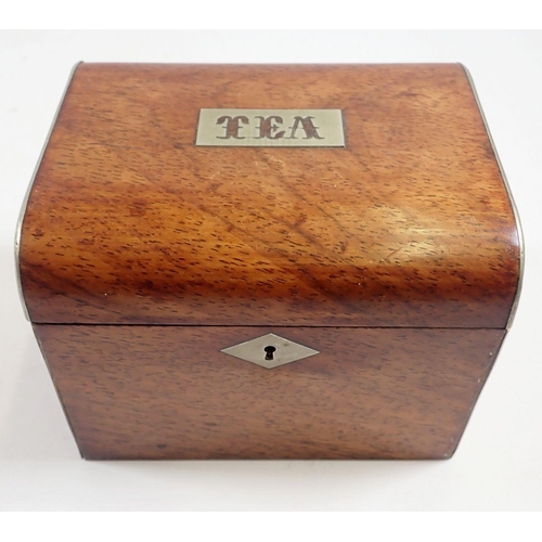 1050 - A 19th century mahogany 'Tea' caddy with label to lid, 14cm wide