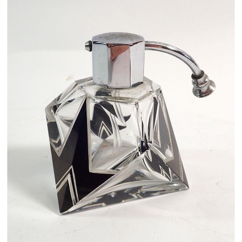 114 - An Art Deco black and clear cut glass atomizer, 8cm tall