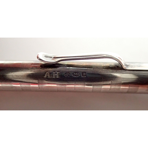 172 - An Eversharp silver extending pencil