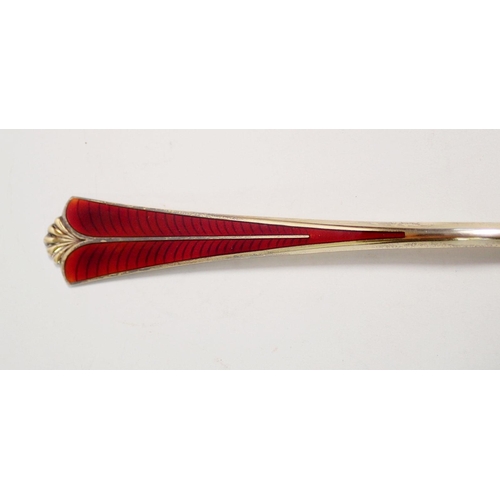 274 - A Norwegian David Andersen silver gilt and red enamel cake slice, 20cm long