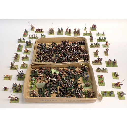 491 - A box of various metal painted soldiers, horseback, medieval etc. 100+